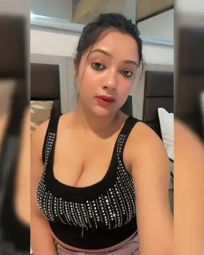 Call Girls Service Ganpatipule